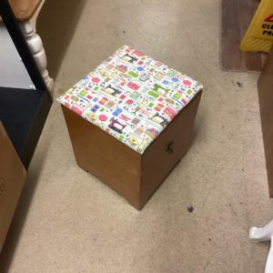 Stool/Pouffe
