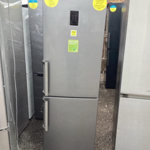 Fridge/Freezer – over 5 ft (3.A1) – RB31FEJNDSA – Samsung / . / . / .