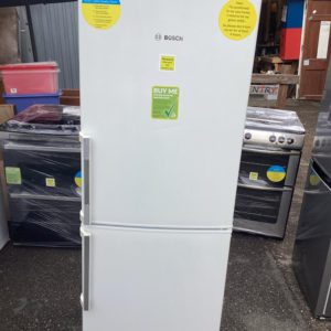 Fridge/Freezer – over 5 ft (2.A) – KGH33X10GB – Bosch / . / . / .