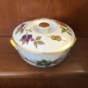 Royal Worcester Evesham covered round serving dish