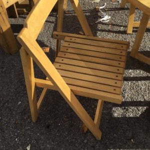 Kitchen Table Medium – Drop Leaf plus 4 Chairs