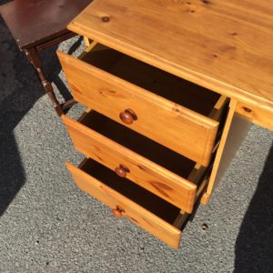 Desk Medium