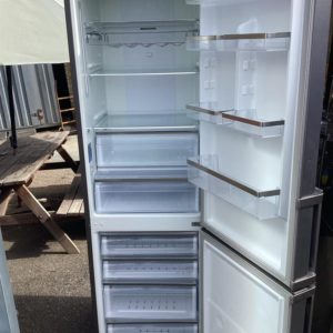 Fridge/Freezer – over 5 ft (2.A) – RL60GZEMG – Samsung / . / . / .