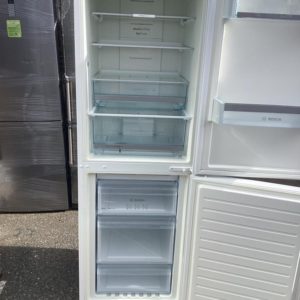 Fridge/Freezer – over 5 ft (2.A) – KGN34XW32G – Bosch / . / . / .