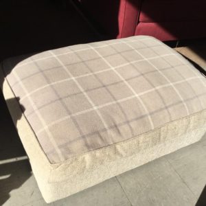 Stool/Pouffe