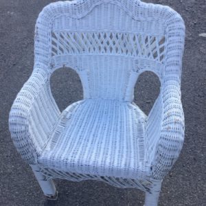 Whicker Children’s Chair – . / . / . / White